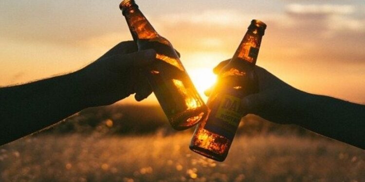 Dia Internacional da Cerveja: Busger Vila Olímpia comemora a data com sua linha própria