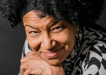 Juçara Marçal apresenta Live #FicaFaroeste”