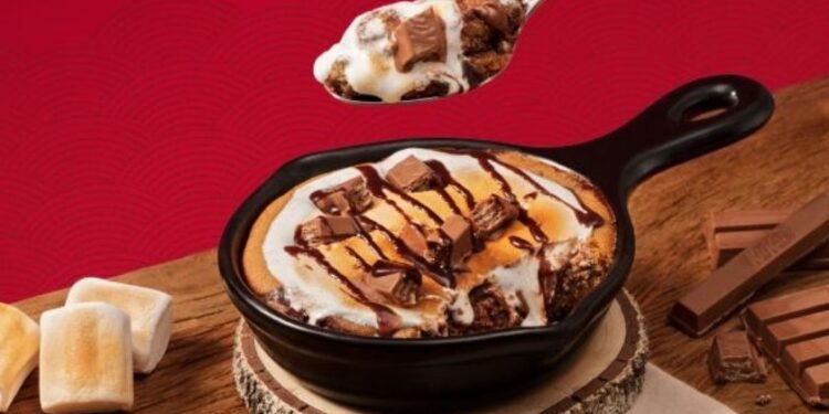 Outback anuncia parceria com KitKat para o lançamento de S’mores