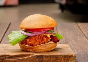 Hamburgueria na Vila Olímpia apresenta novidades do cardápio Frang 2.0