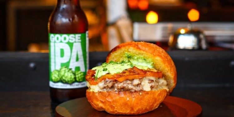 Dia Mundial do Hambúrguer: Hamburgueria lança cardápio para comemorar a data