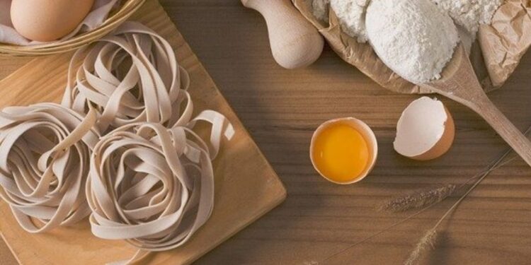 Renda Extra: Plataforma disponibiliza aula online gratuita de gastronomia