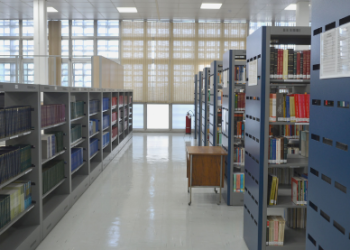 Biblioteca da Assembleia Legislativa foi inaugurada no século XIX e soma mais de 44 mil exemplares